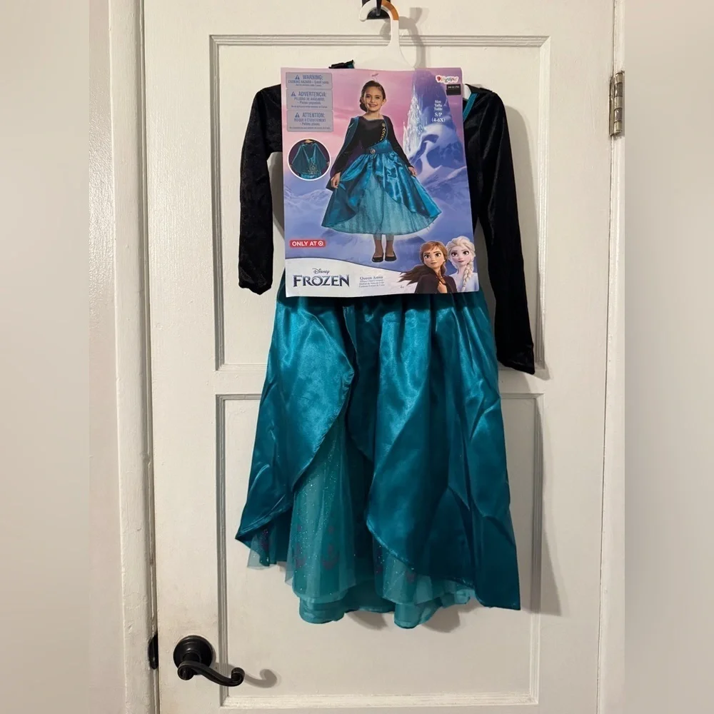 Girls frozen Ana Child costume Sz small